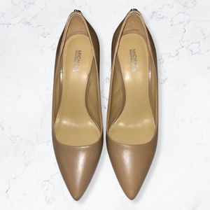 Michael Kors Dorothy Flex Pump